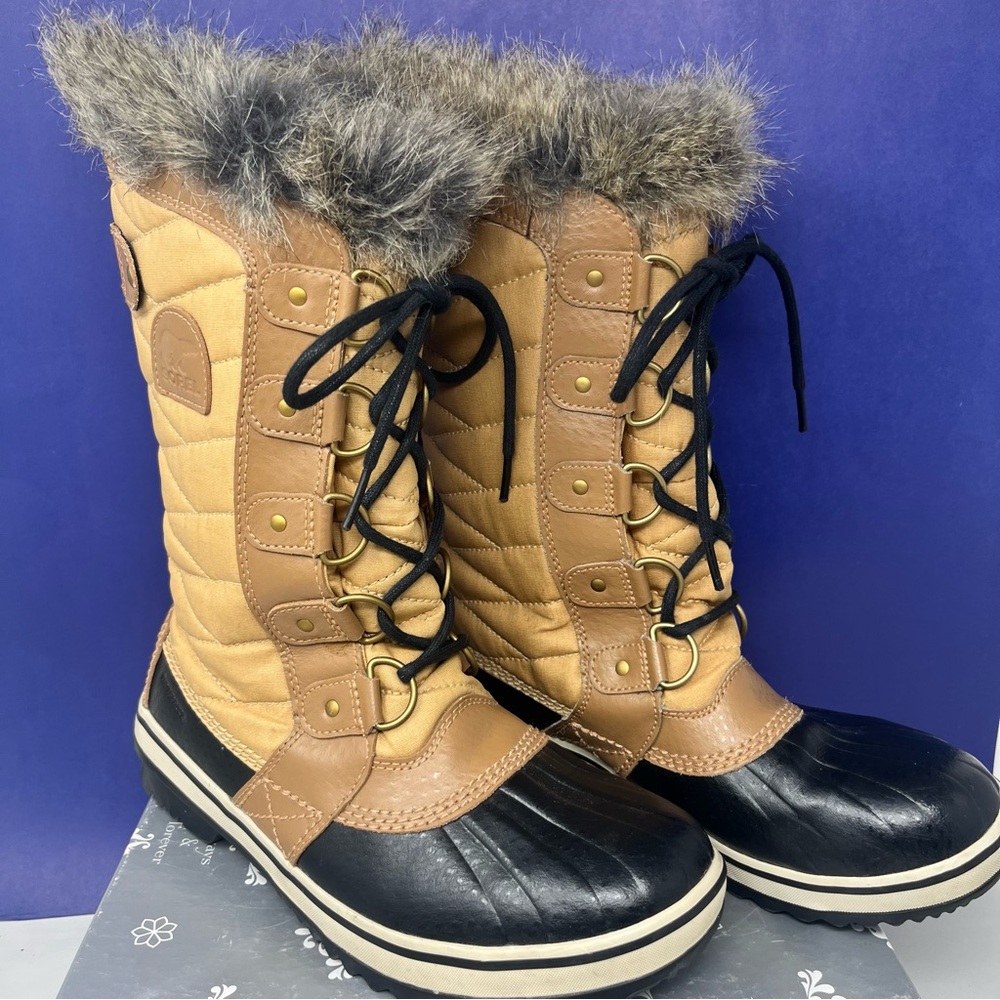 Sorel Tofino II Lace Up Waterproof Faux Fur Lined Winter Boots 7